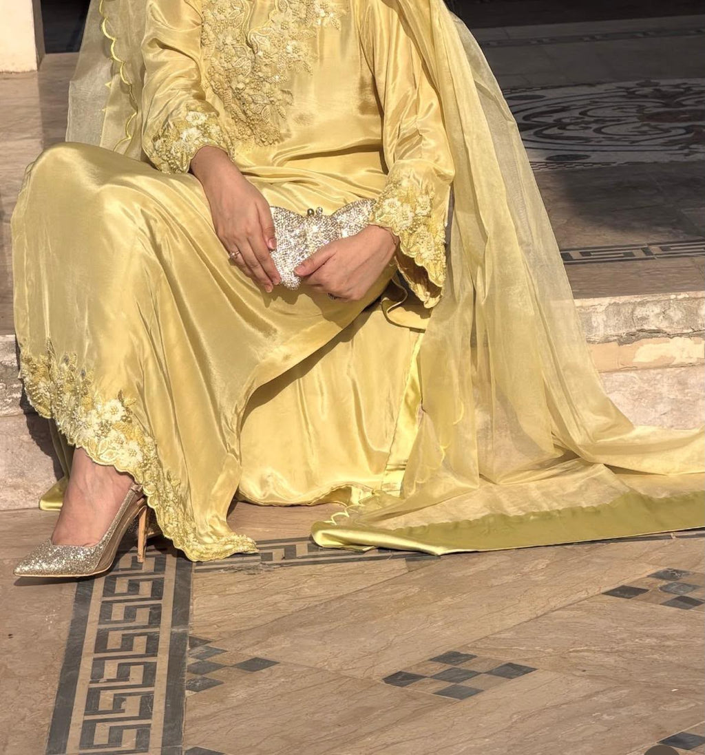 Golden Whisper