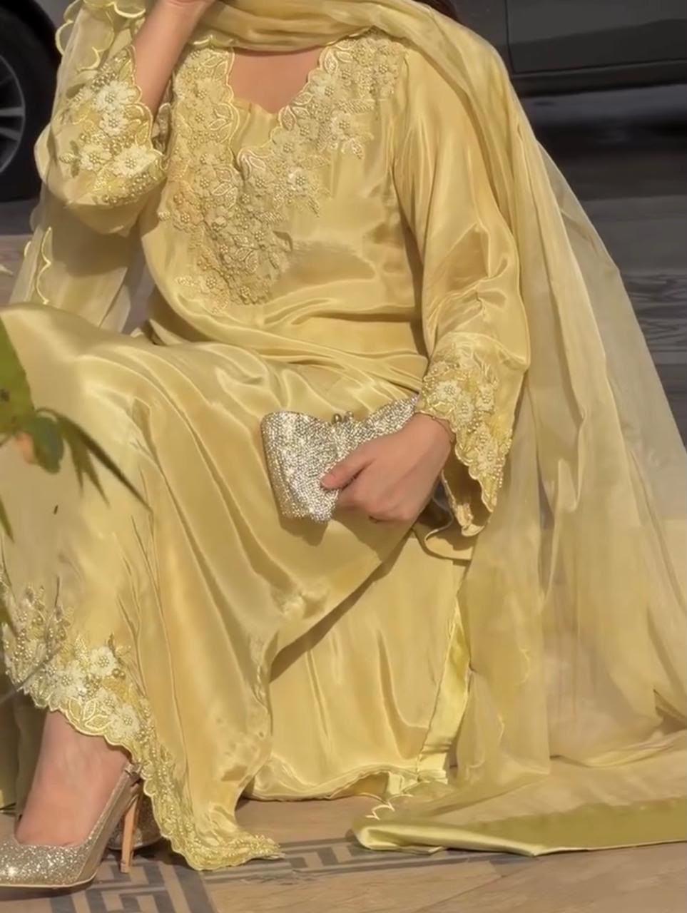 Golden Whisper